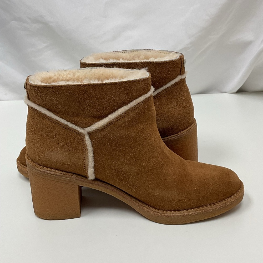 Ugg - image 9